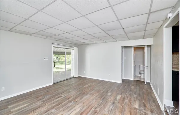 $1,400 | 29 Mary Ann Court, Florissant, MO 63031