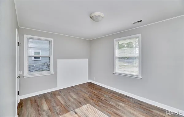 $1,400 | 29 Mary Ann Court, Florissant, MO 63031