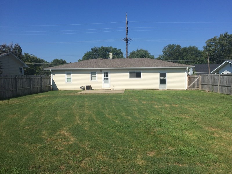 400 South Roosevelt Road Orleans, IN 47452 - Photo 14 of 15 Gallery Image 14