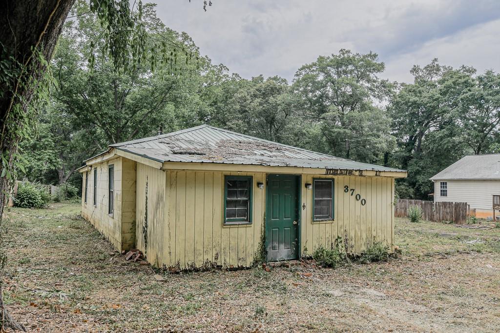 3700 Moore Street Austell, GA 30106 - Photo 4 of 28