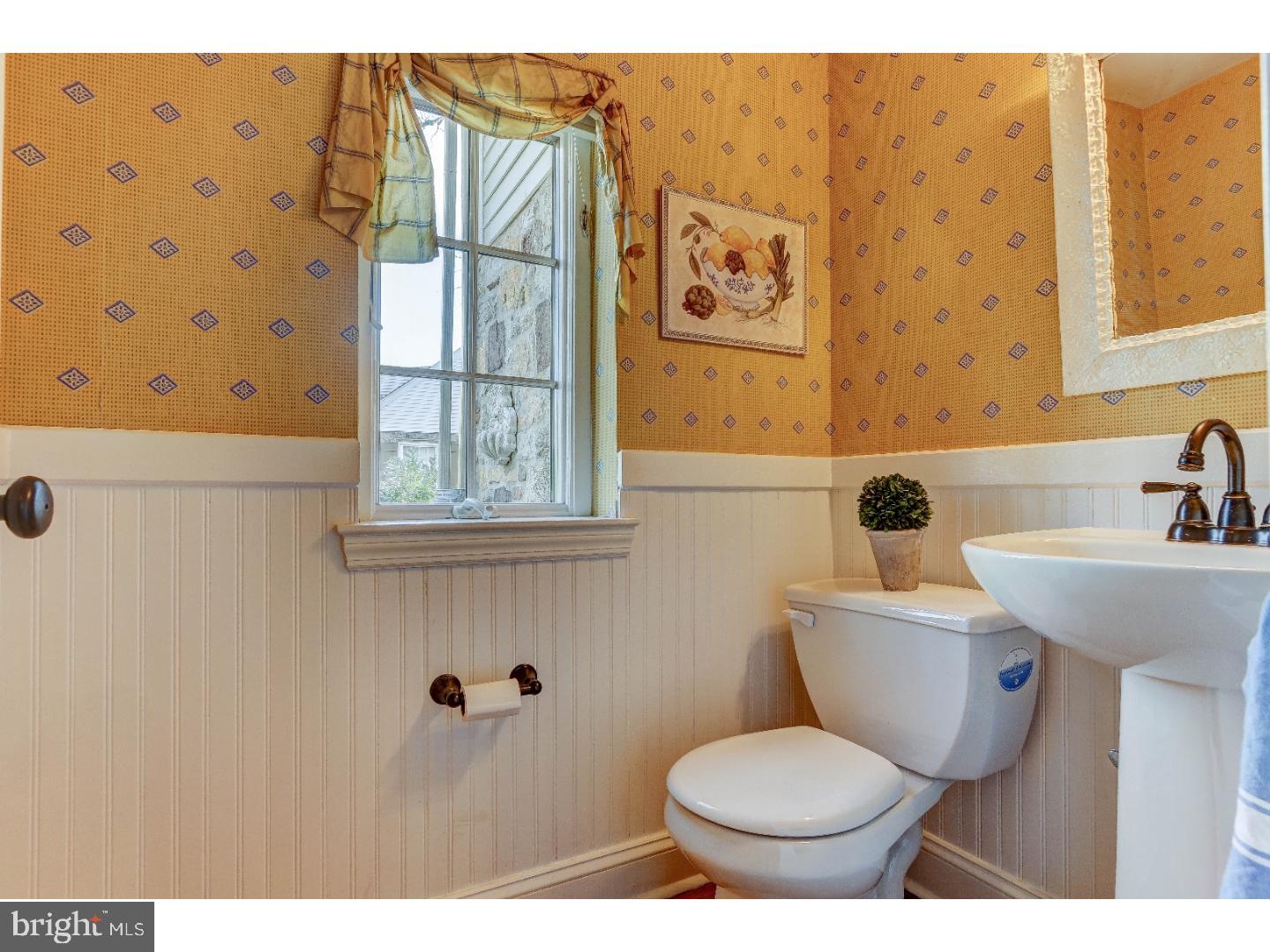 16 Briar Road Wayne, PA 19087 - Photo 11 of 22 Half Bath