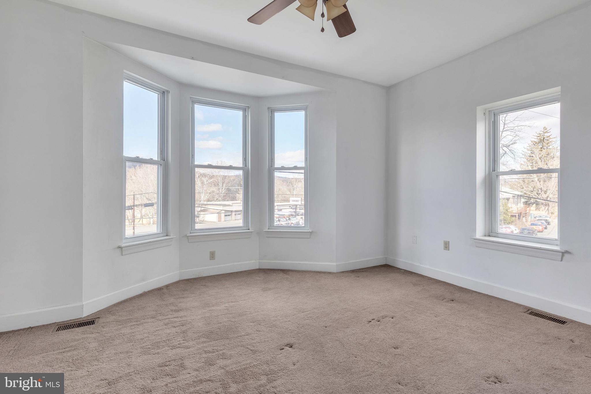 5 Ehst Road Bechtelsville, PA 19505 - Photo 16 of 26