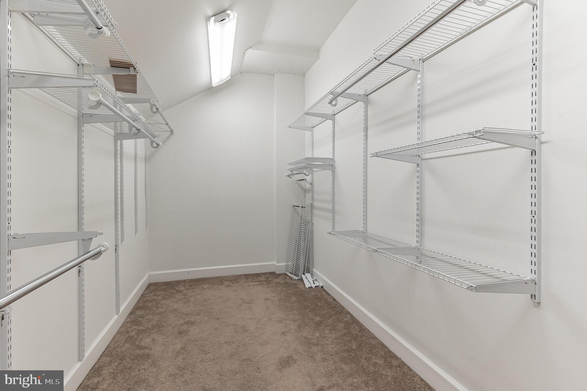 5 Ehst Road Bechtelsville, PA 19505 - Photo 21 of 26 walk-in closet