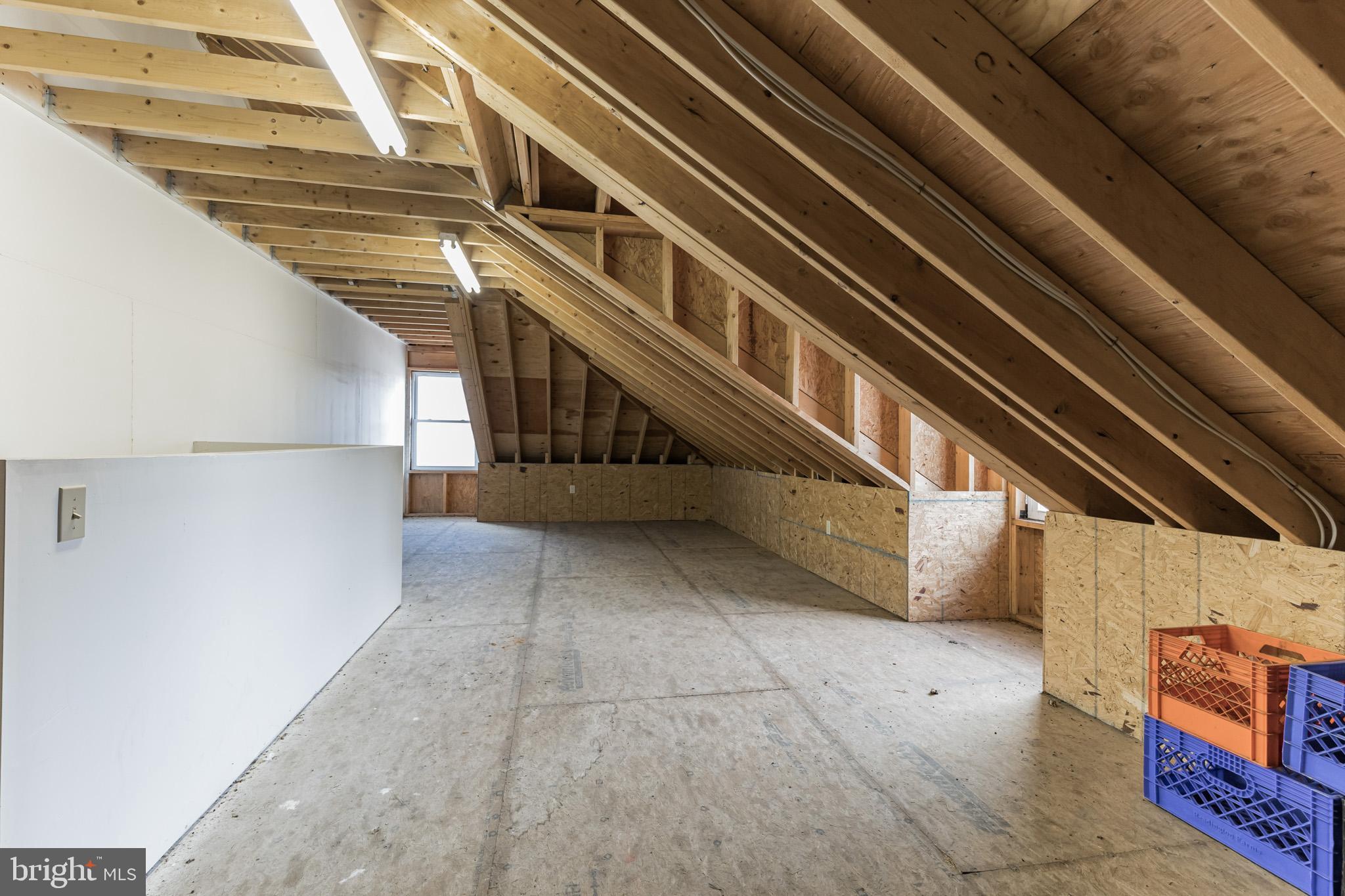 5 Ehst Road Bechtelsville, PA 19505 - Photo 22 of 26 3rd floor space