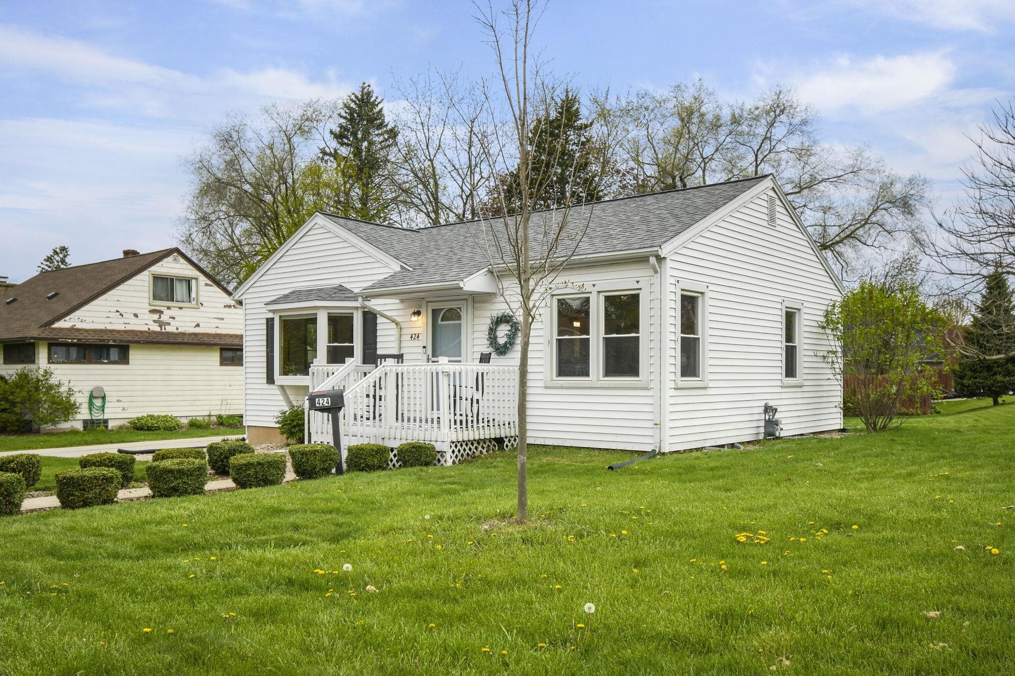 424 Martin Street Sun Prairie, WI 53590 - Photo 3 of 34