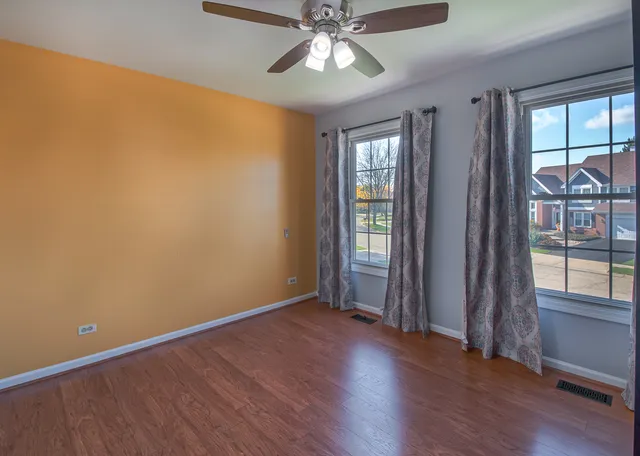 $597,000 | 1411 Steeplechase Road, Bartlett, IL 60103