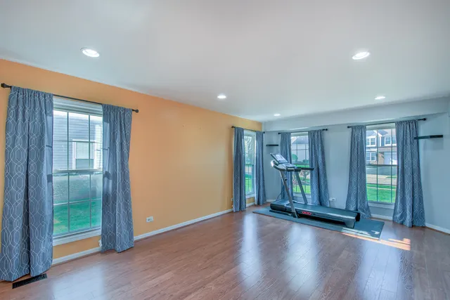 $597,000 | 1411 Steeplechase Road, Bartlett, IL 60103