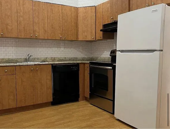 $1,500 | 2205 Roosevelt Street, Unit 3, Hollywood, FL 33020