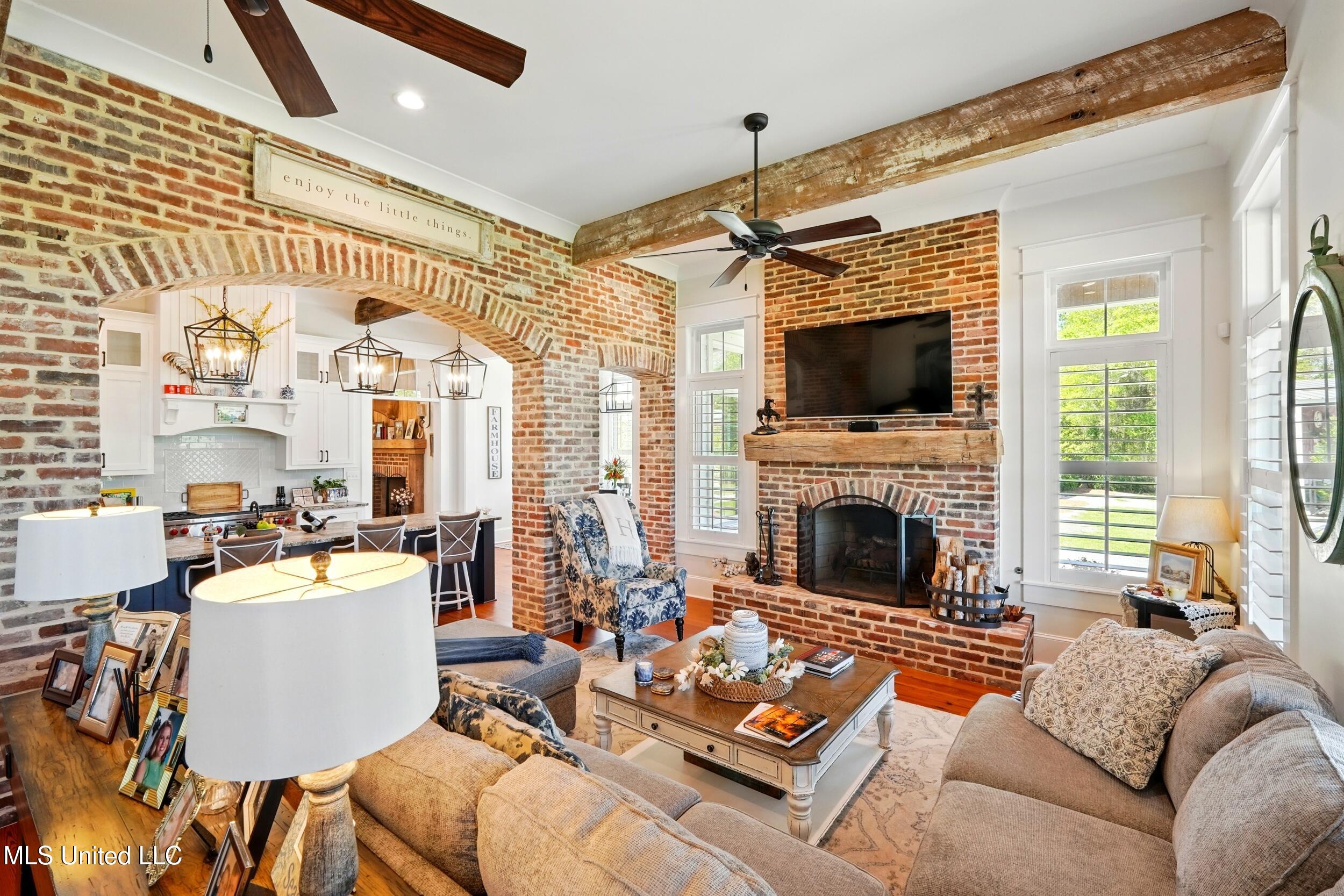 110 Tyner Branch Road Wiggins, MS 39577 - Photo 19 of 83 19_living 5