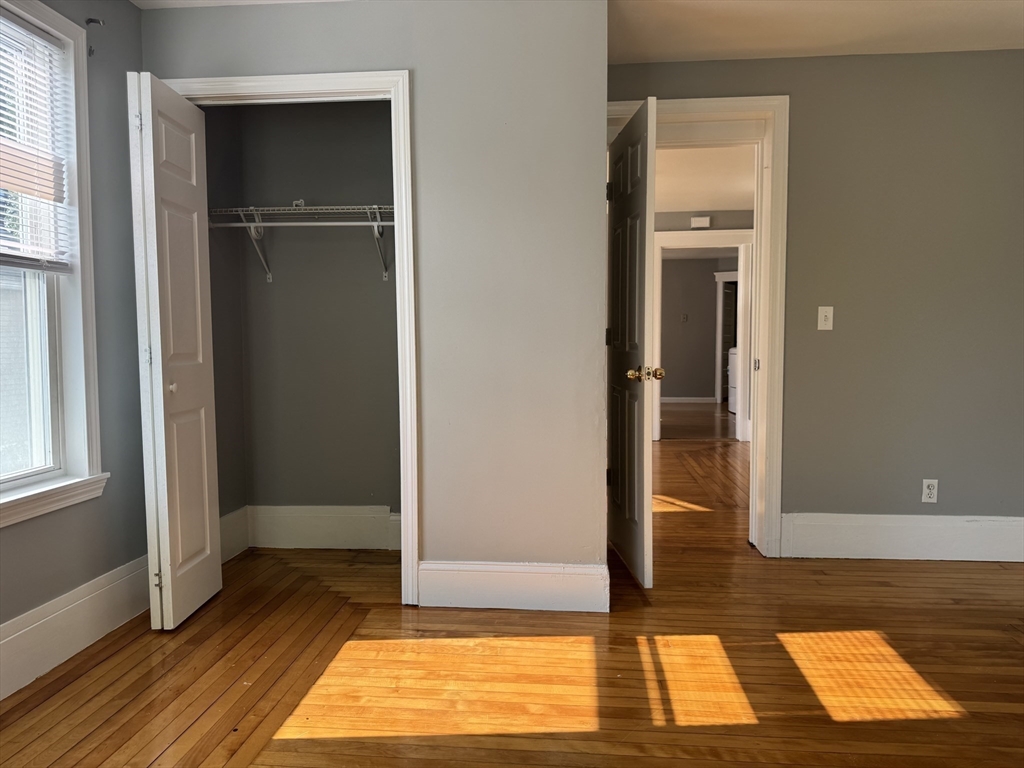 15 Breck Street Worcester, MA 01605 - Photo 11 of 34