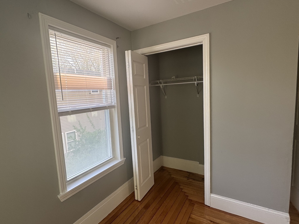 15 Breck Street Worcester, MA 01605 - Photo 18 of 34