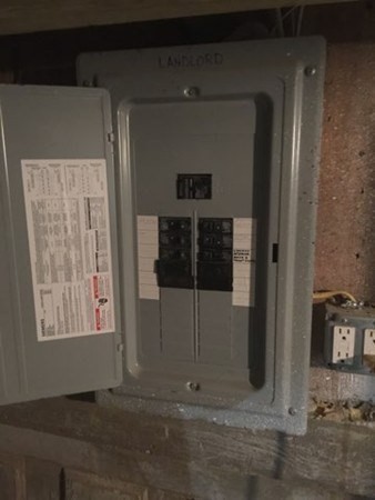 15 Breck Street Worcester, MA 01605 - Photo 23 of 34