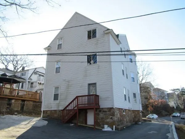 $875,000 | 15 Breck Street, Worcester, MA 01605