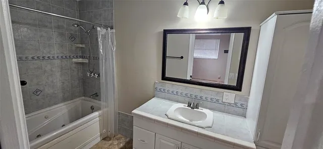 $3,200 | 501 Northwest 65th Avenue, Margate, FL 33063