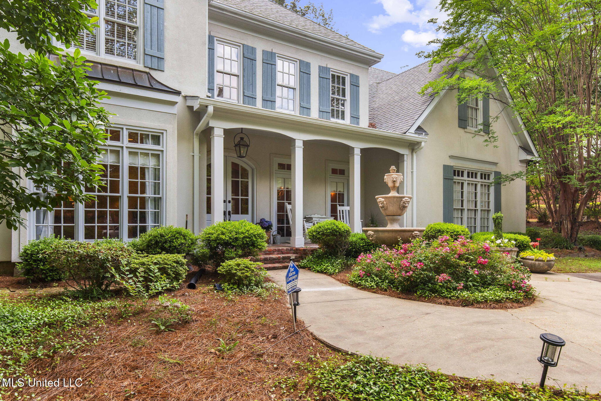 511 Pine Hill Place Flowood, MS 39232 - Photo 10 of 78 9-web-or-mls-511 Pine Hill-8