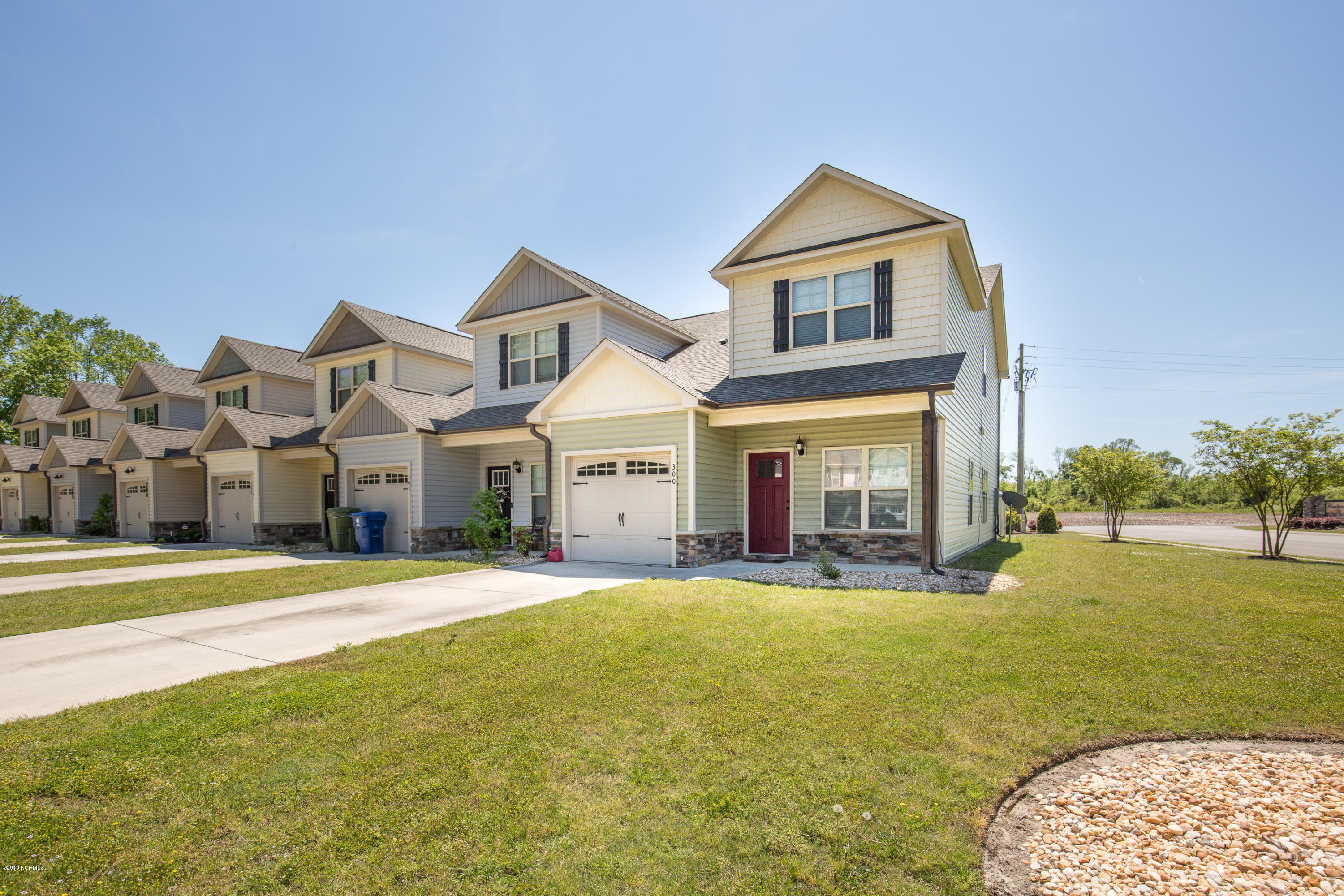 300 Winstead Loop Road Richlands, NC 28574 - Photo 1 of 21 untitled-9028