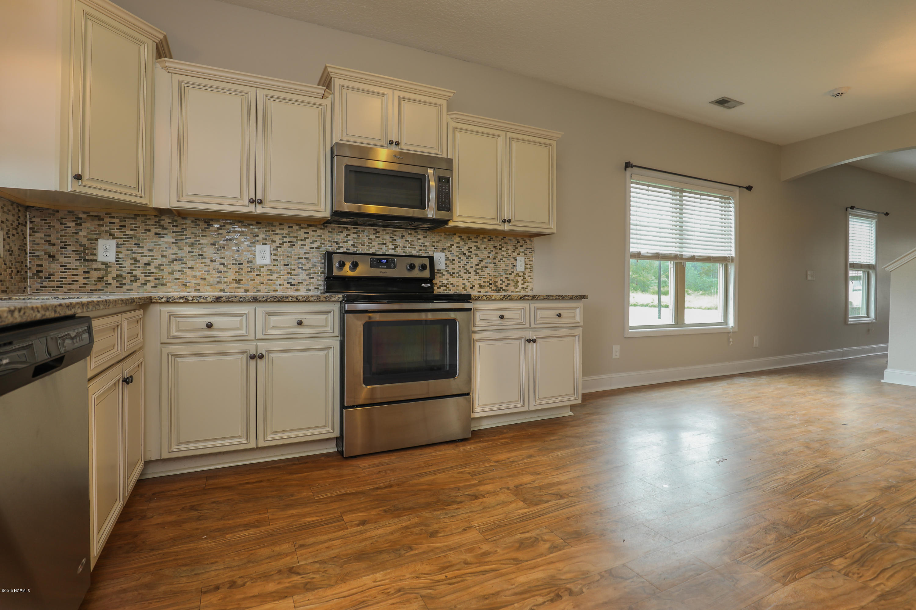 300 Winstead Loop Road Richlands, NC 28574 - Photo 6 of 21 untitled-1757
