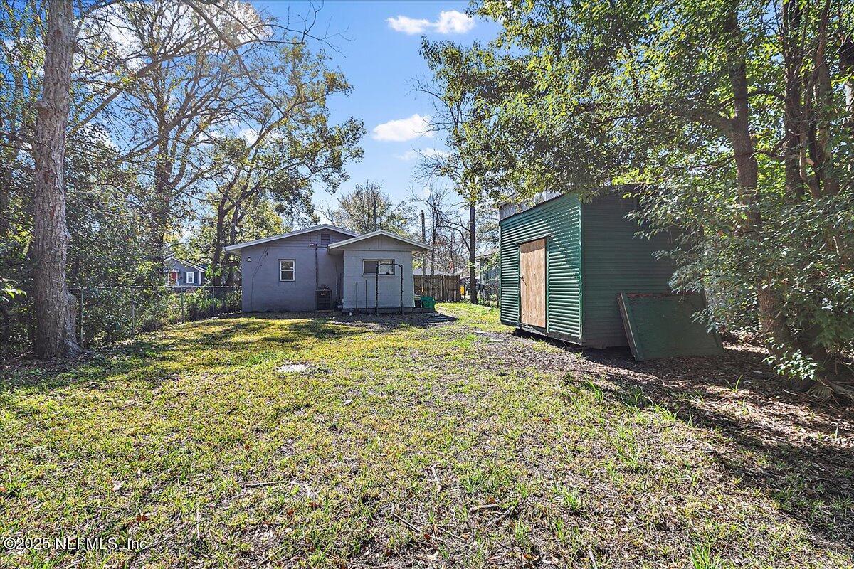 3607 Gilmore Street Jacksonville, FL 32205 - Photo 12 of 13 a house view with a outdoor space