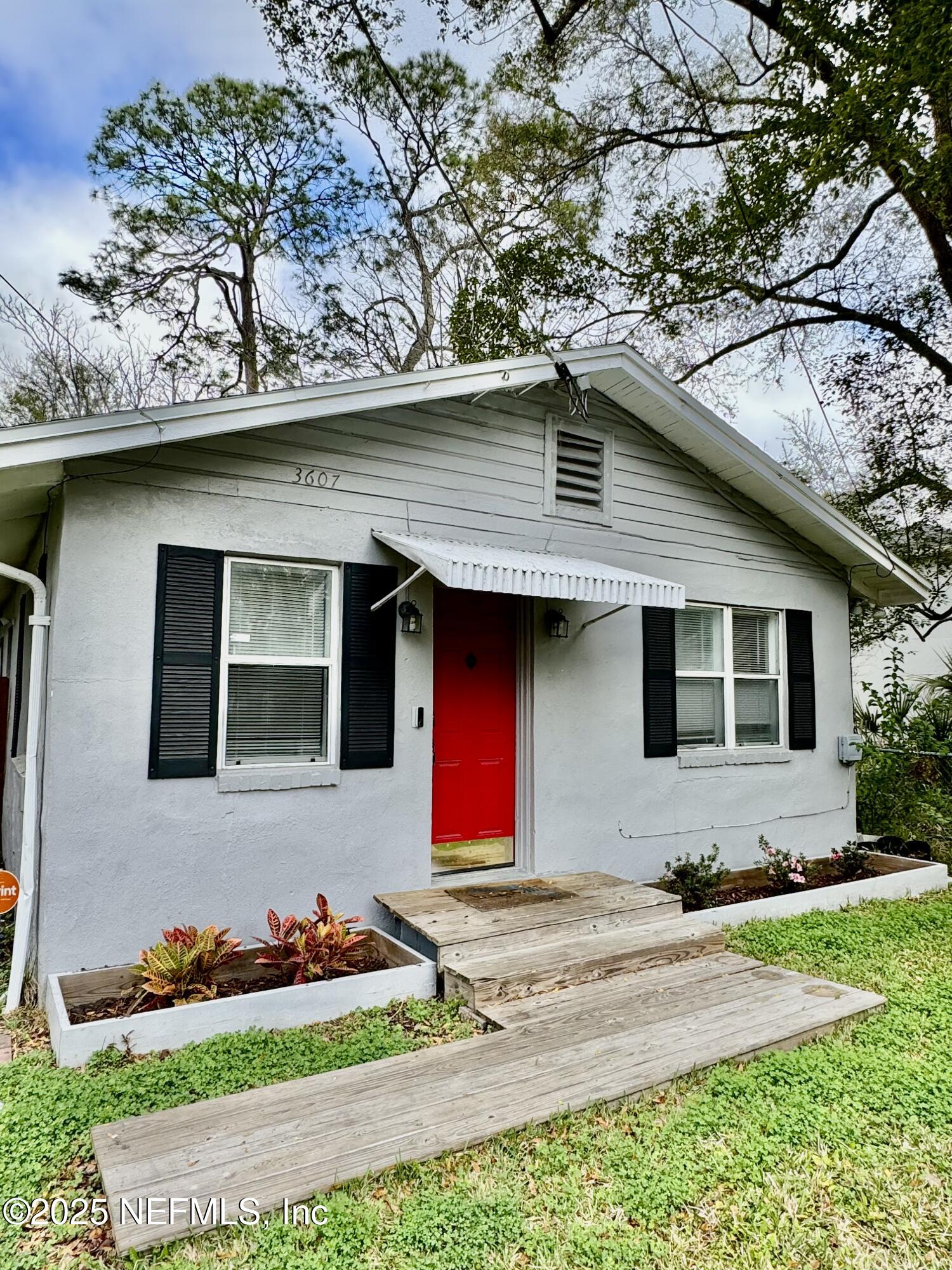 3607 Gilmore Street Jacksonville, FL 32205 - Photo 13 of 13 a house view with a backyard space