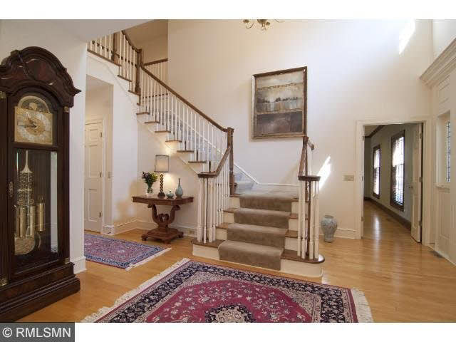 2368 Grays Landing Road Minnetonka, MN 55391 - Photo 3 of 18