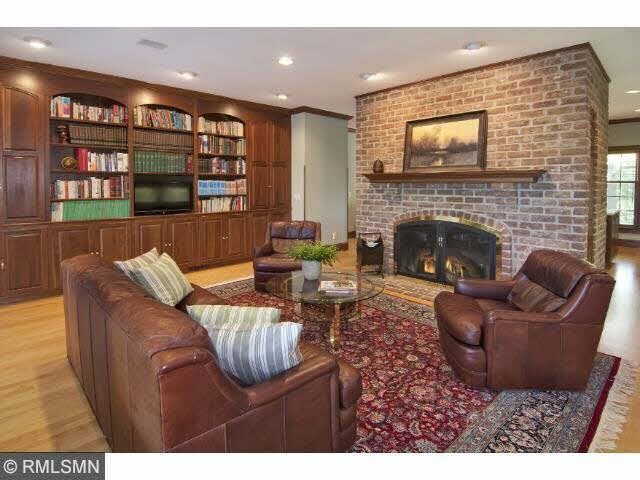 2368 Grays Landing Road Minnetonka, MN 55391 - Photo 7 of 18