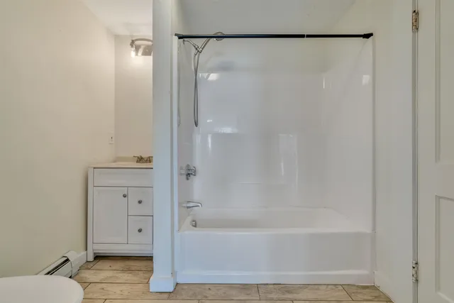 $2,250 | 132 Highway 108, Somersworth, NH 03878