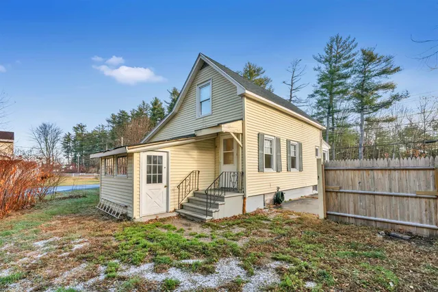 $2,250 | 132 Highway 108, Somersworth, NH 03878