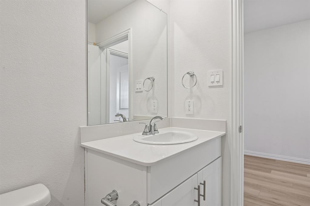 2231 Rannoch Street Sherman, TX 75092 - Photo 19 of 37 Photo is not of the actual home, but is an inspirational photo of builder’s model home and may depict options, furnishings, and/or decorator features that are not included.