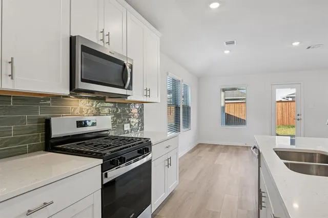 $327,360 | 2231 Rannoch Street, Sherman, TX 75092