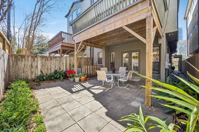 $749,000 | 2643 Westgate Drive, Houston, TX 77098