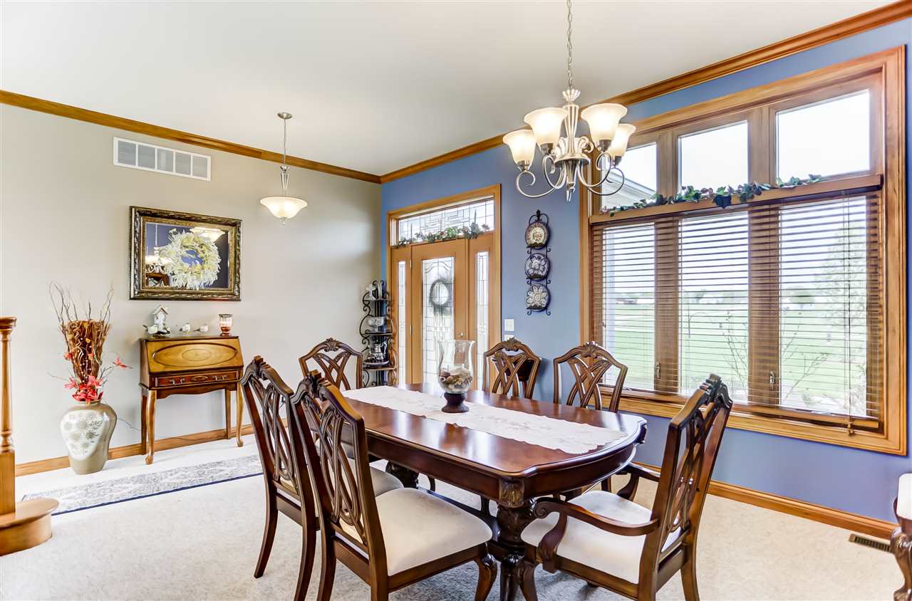 15633 Feighner Road Roanoke, IN 46783 - Photo 6 of 36