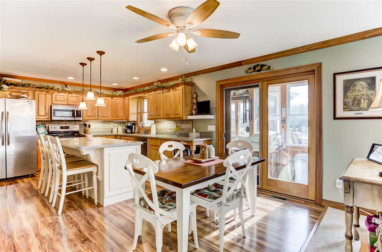 15633 Feighner Road Roanoke, IN 46783 - Photo 10 of 36