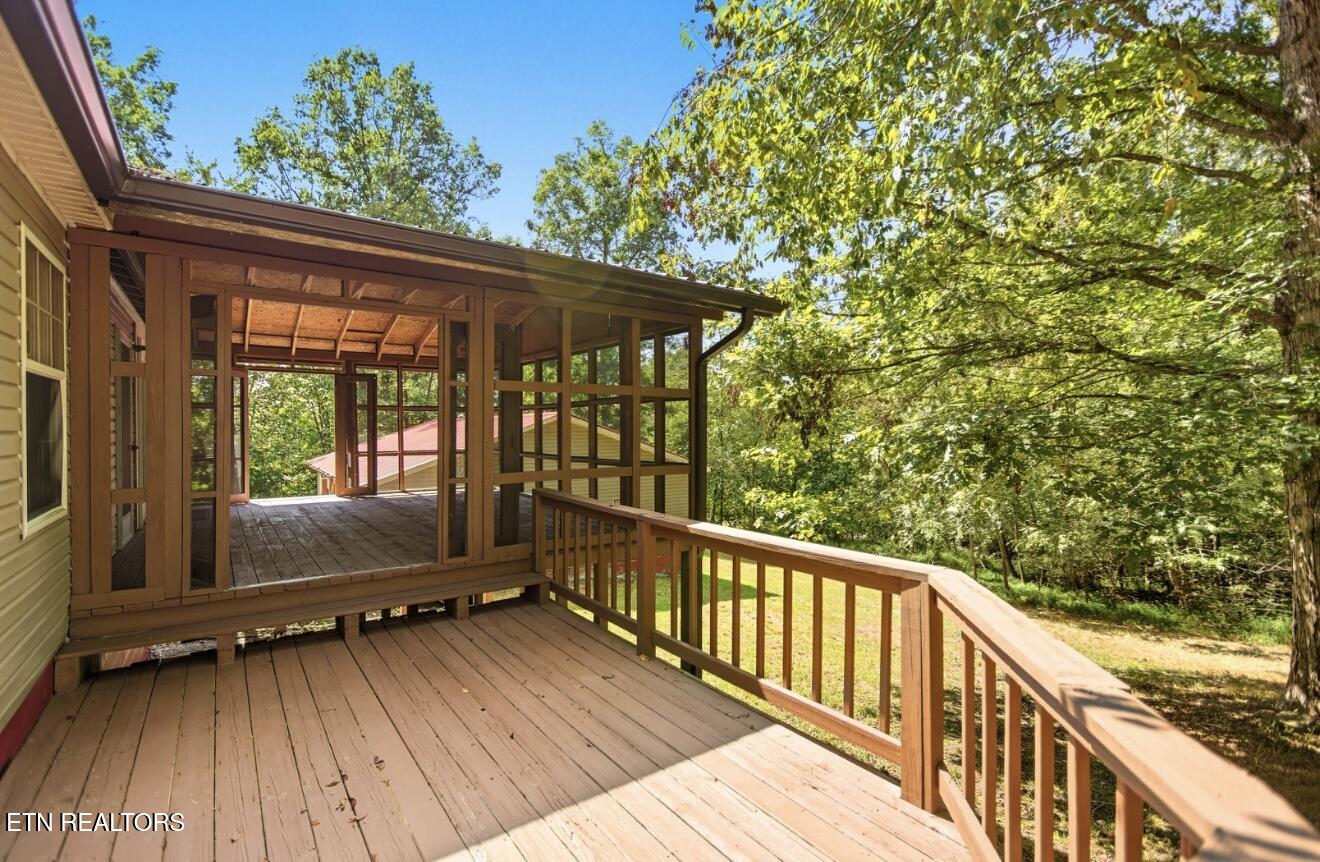 207 Chestnut Hill Road New Tazewell, TN 37825 - Photo 16 of 45 IMG_7644