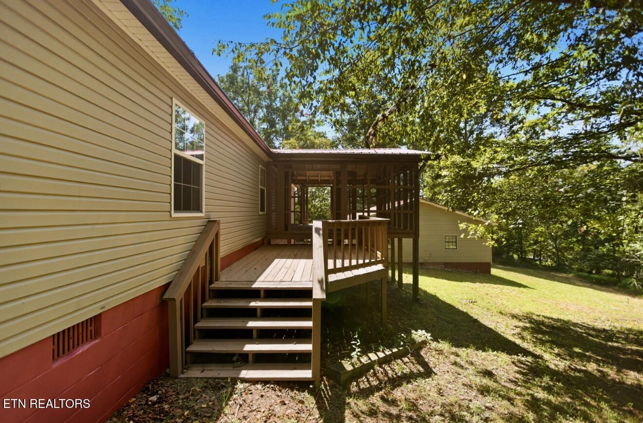 207 Chestnut Hill Road New Tazewell, TN 37825 - Photo 9 of 45 IMG_7642