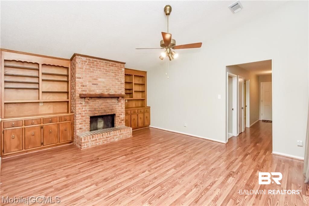 5736 Green Tree Road Mobile, AL 36609 - Photo 3 of 32