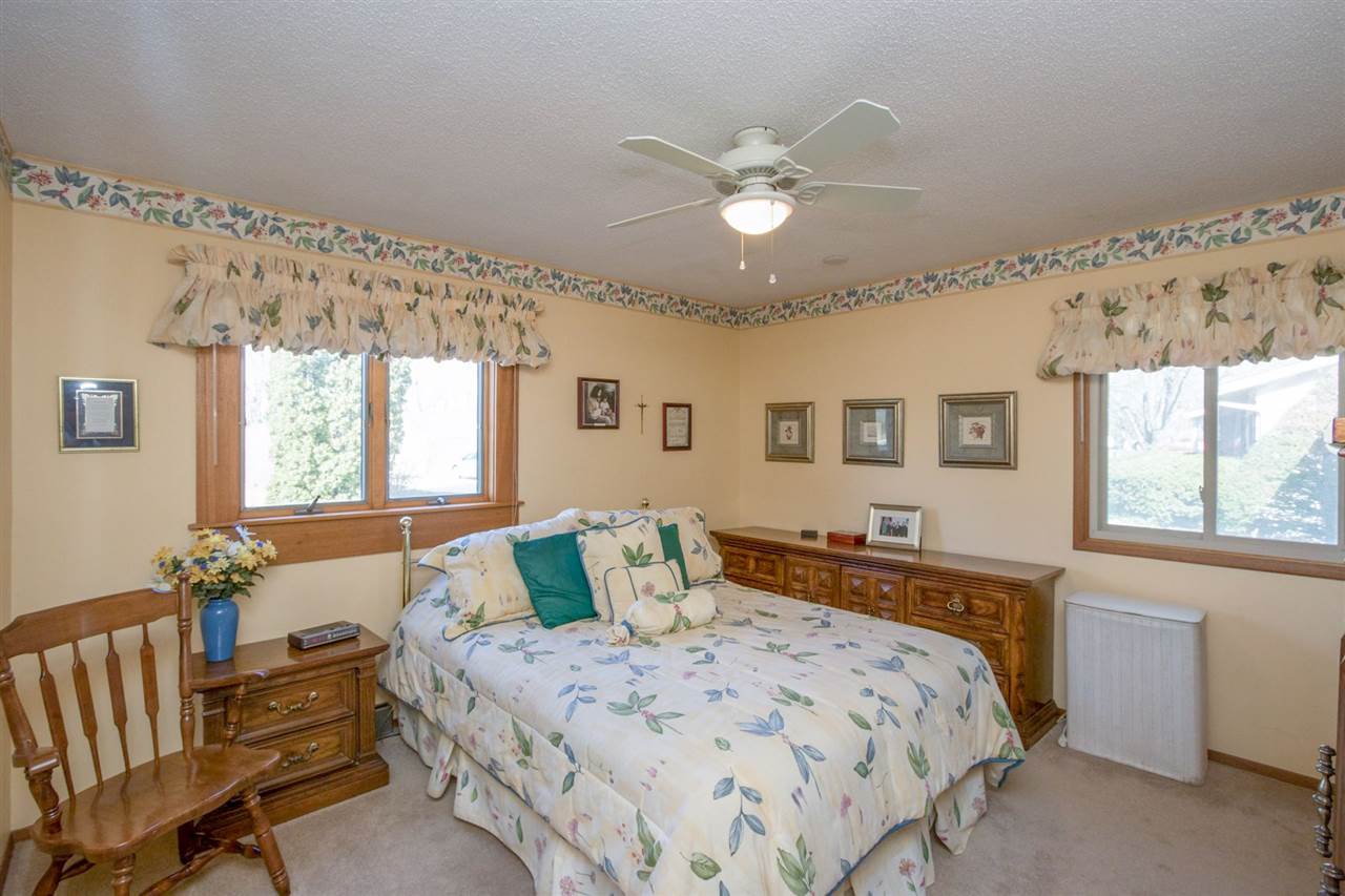3007 Pinecrest Road Iowa City, IA 52245 - Photo 13 of 28 Gallery Image 13
