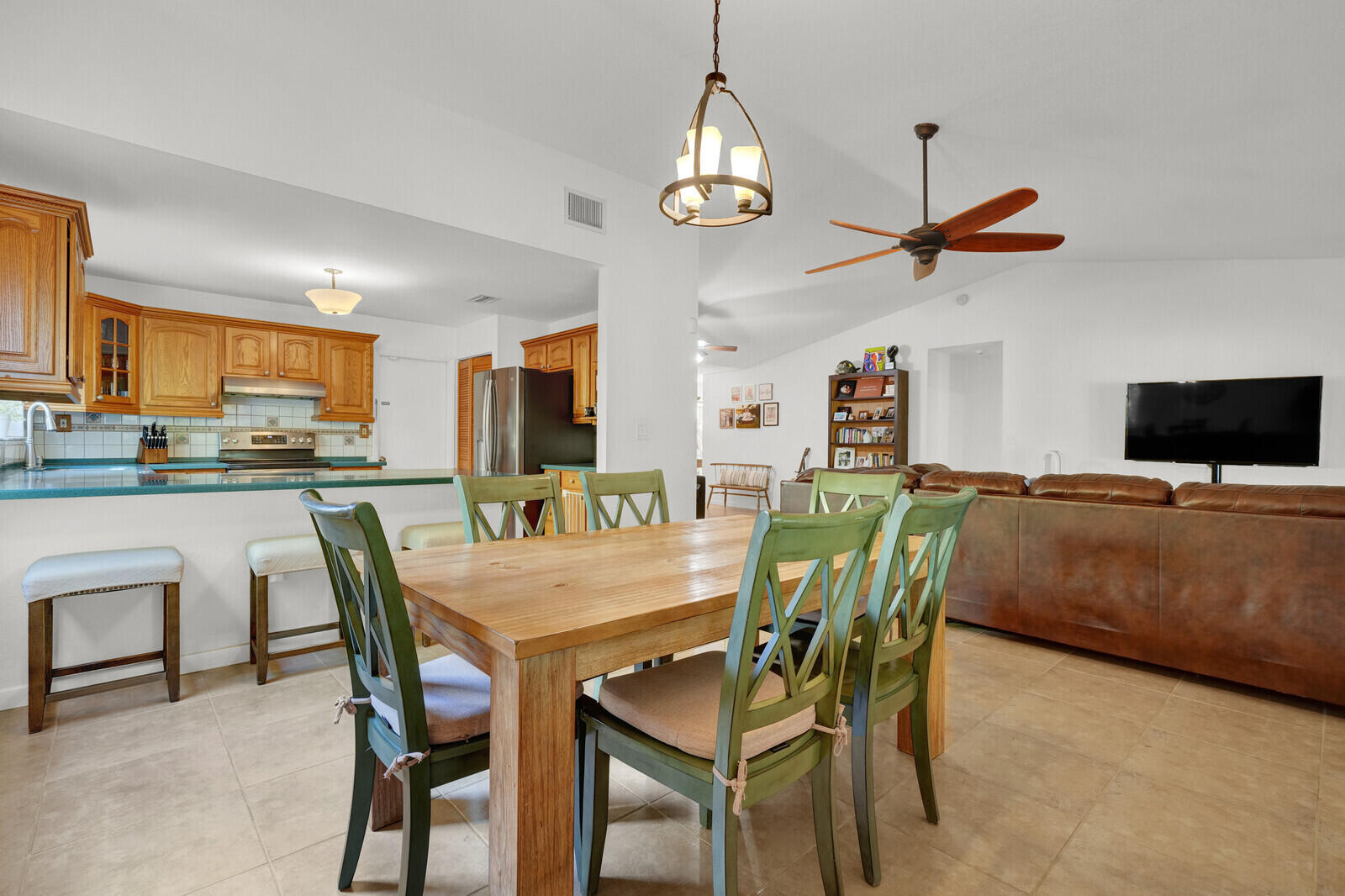 1393 Southwest 151st Way Sunrise, FL 33326 - Photo 5 of 13 12_Image_12_mls