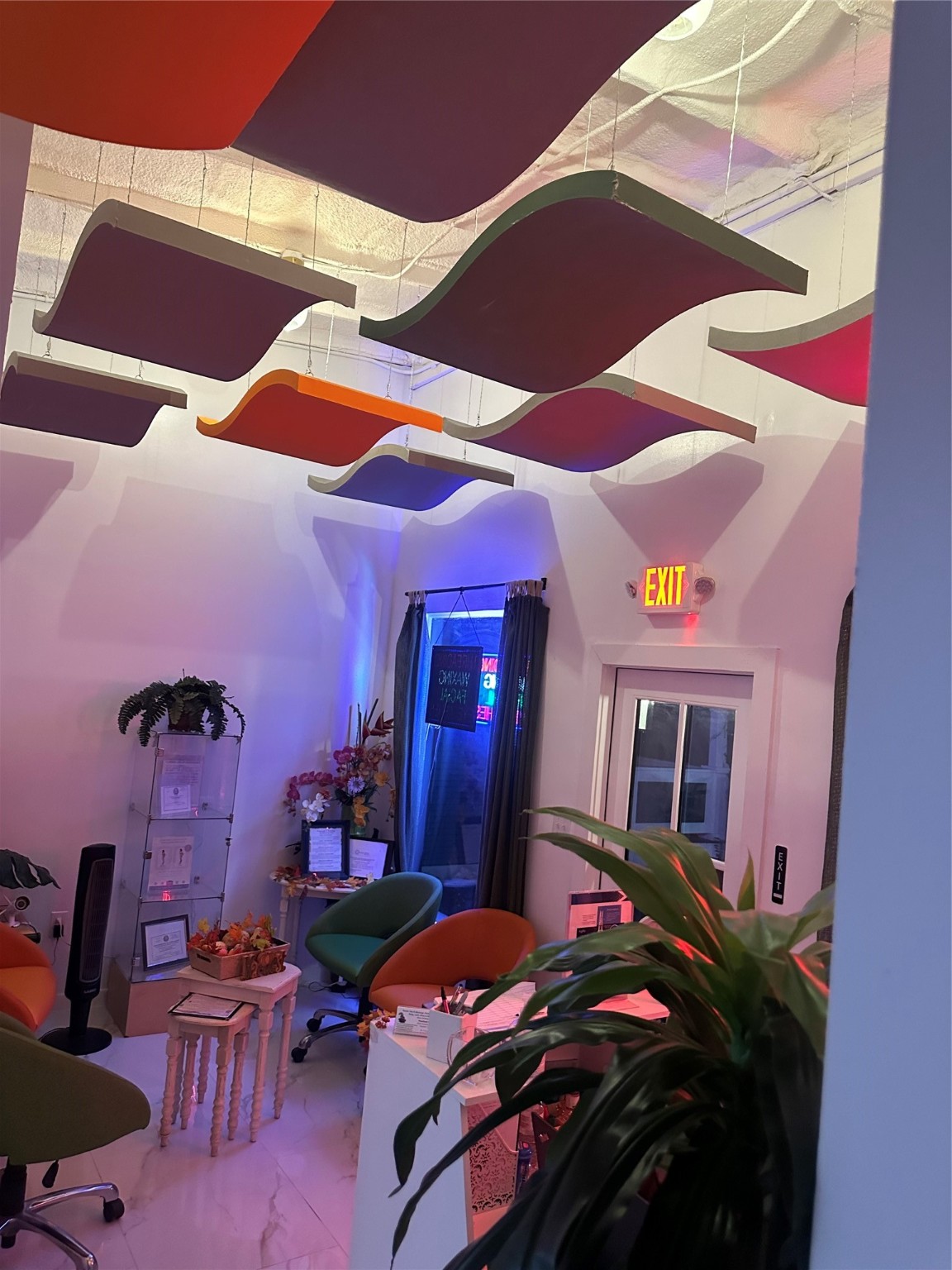 3020 Houston Avenue Houston, TX 77009 - Photo 3 of 20 a cars parked in front of a building