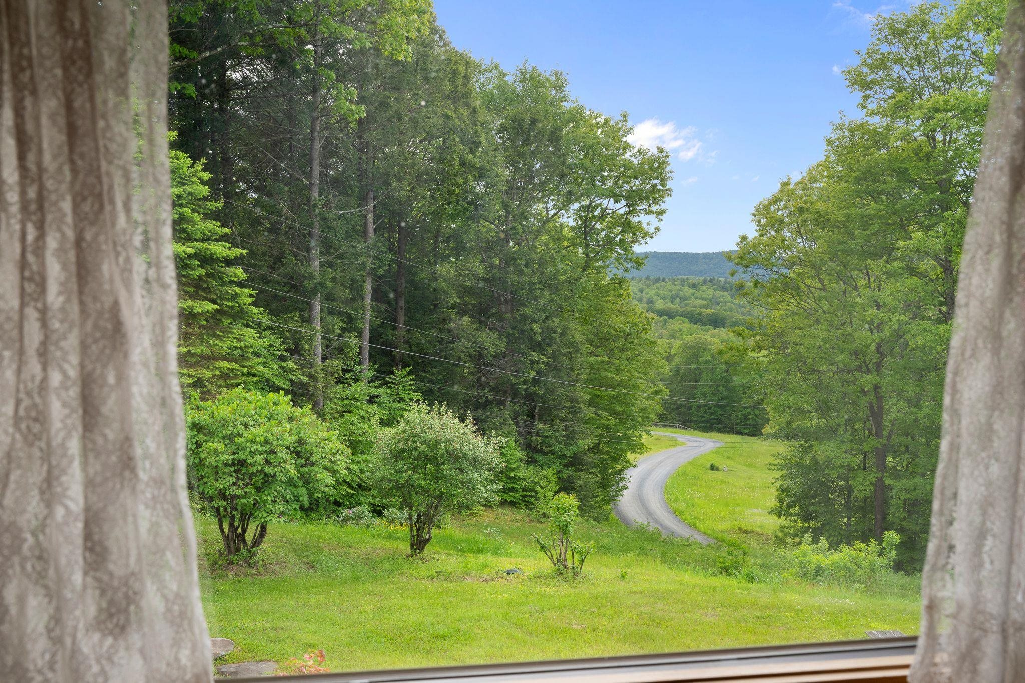 104 Juniper Ridge Road Brattleboro, VT 05301 - Photo 37 of 60