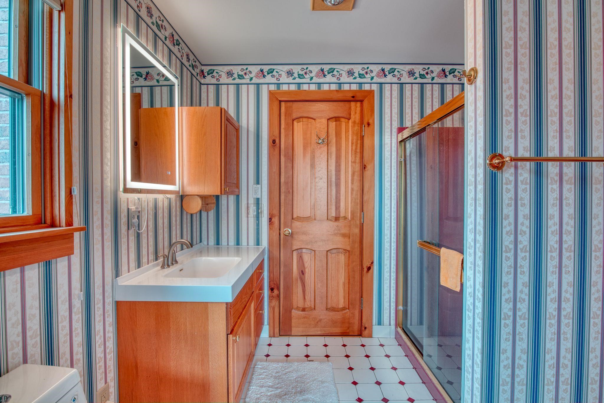 104 Juniper Ridge Road Brattleboro, VT 05301 - Photo 46 of 60