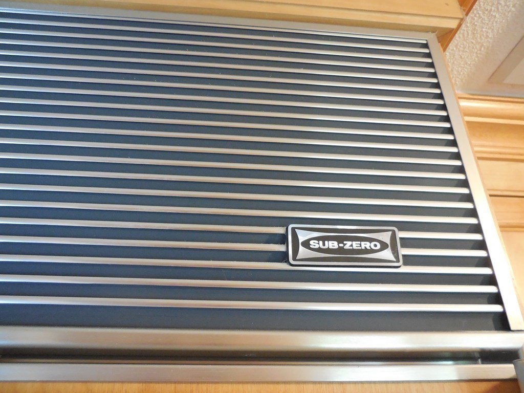 28 Longfellow Road Holyoke, MA 01040 - Photo 8 of 18