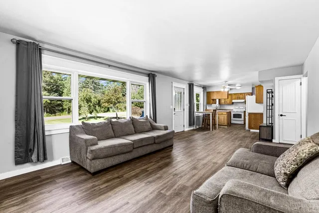 $430,000 | 56 Helberg Road, Esko, MN 55733