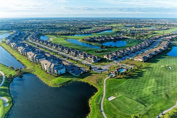 $295,000 | 18114 Gawthrop Drive, Unit 204, Bradenton, FL 34211