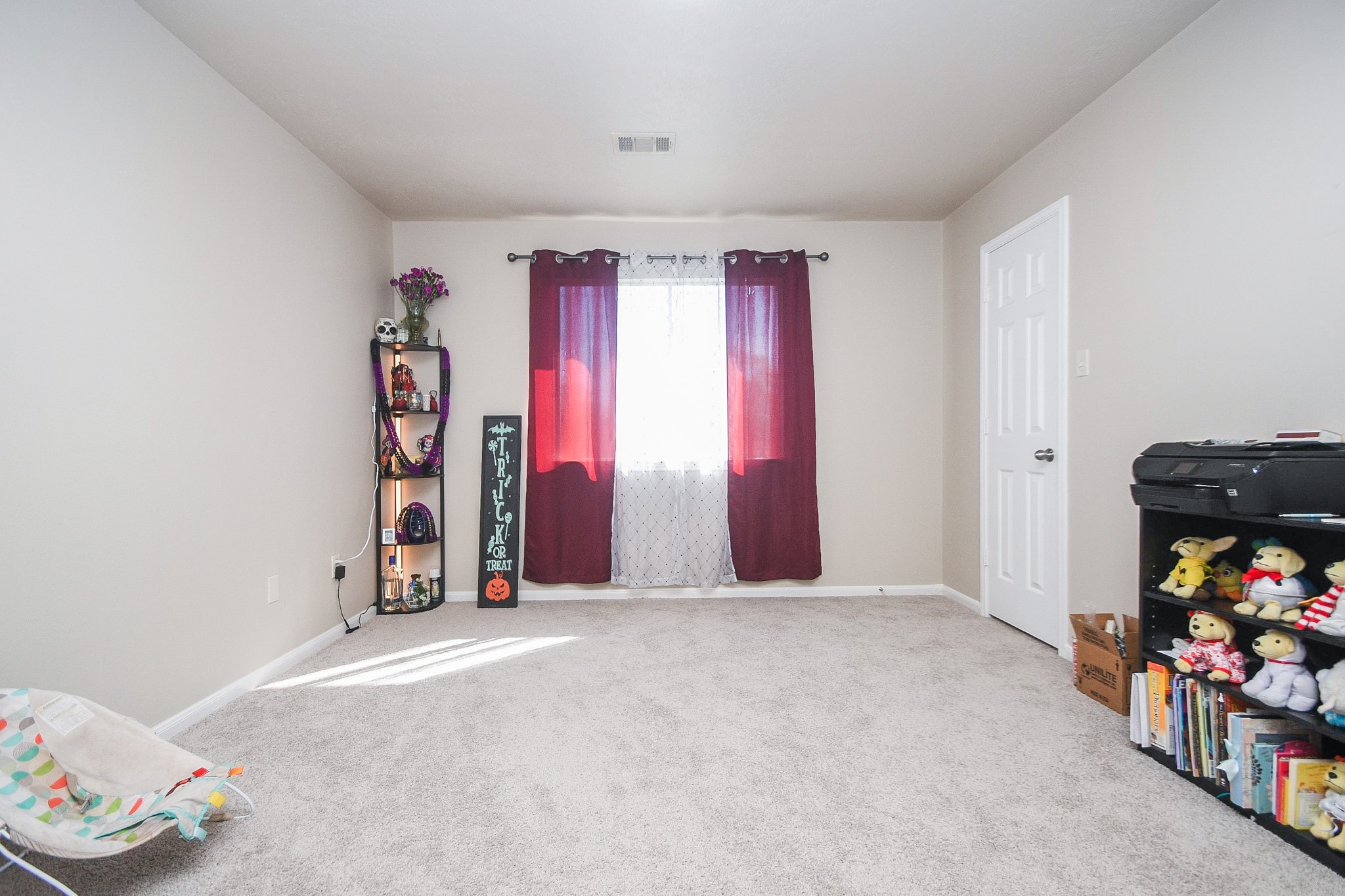 14407 Andrea Way Lane Houston, TX 77083 - Photo 18 of 29 a view of an empty room with toys and closet