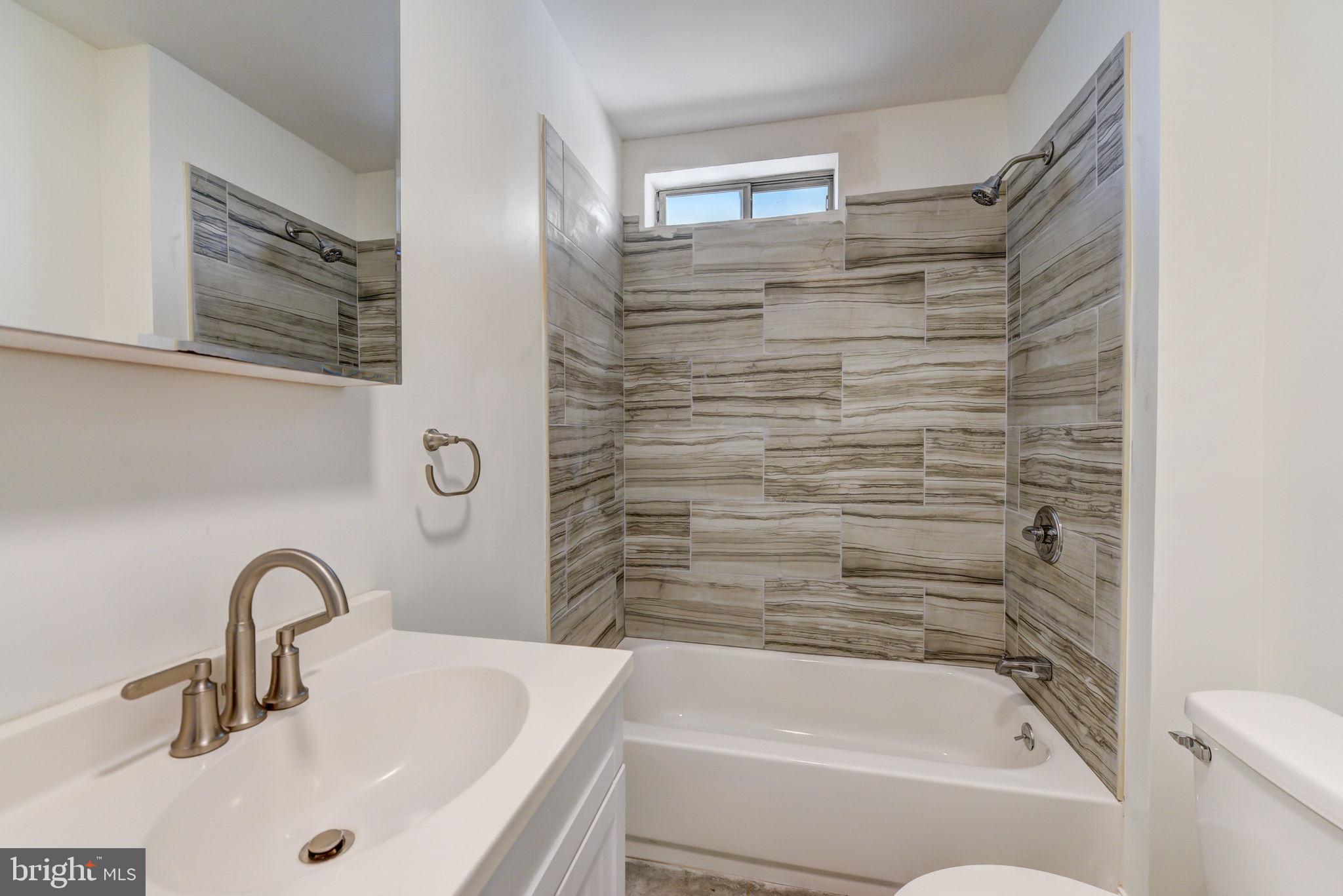 5436 Chestnut Street, Unit A Philadelphia, PA 19139 - Photo 16 of 30 Bathroom