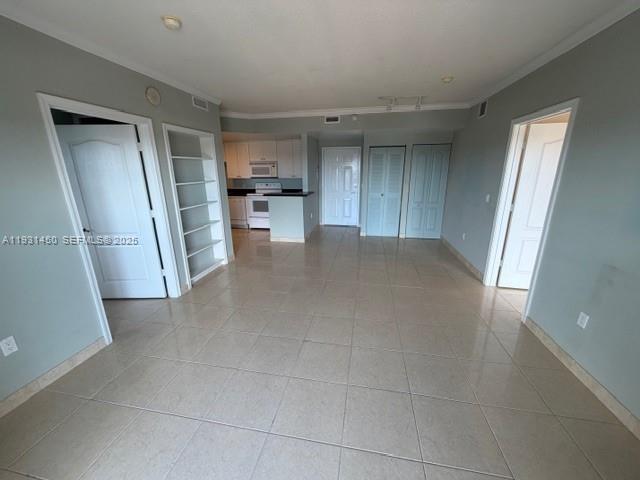 1627 Southwest 37th Avenue, Unit 406 Miami, FL 33145 - Photo 6 of 17