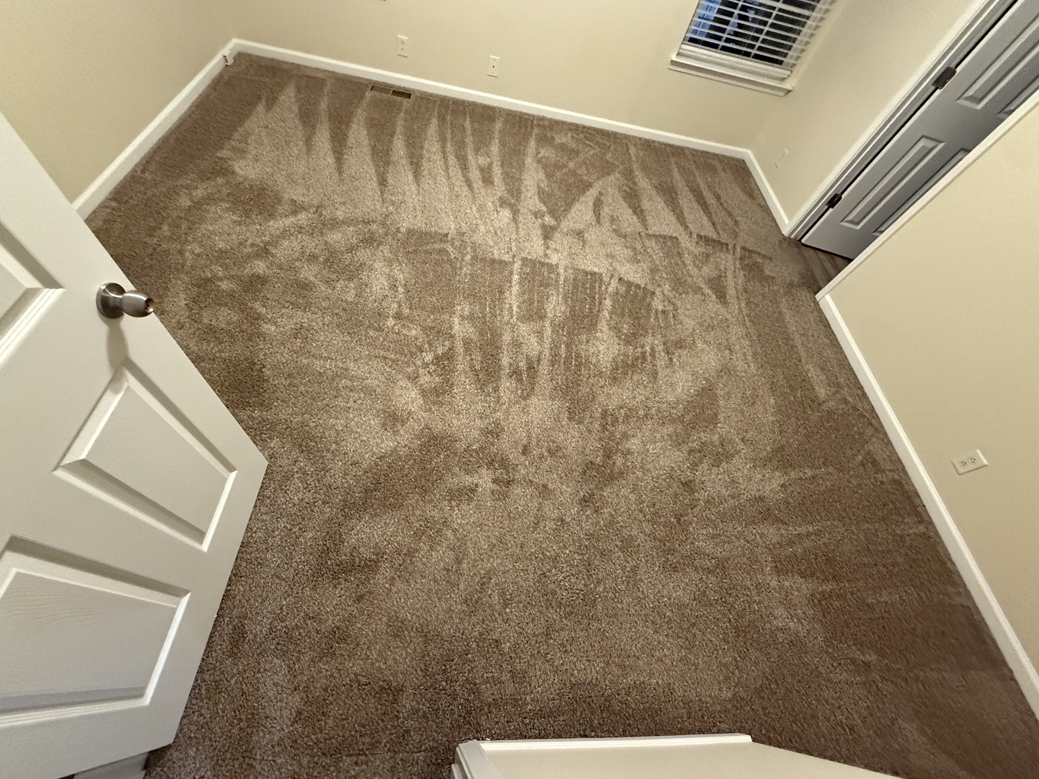 1040 Shaman Crossing Murfreesboro, TN 37128 - Photo 18 of 20 a view of wooden wall