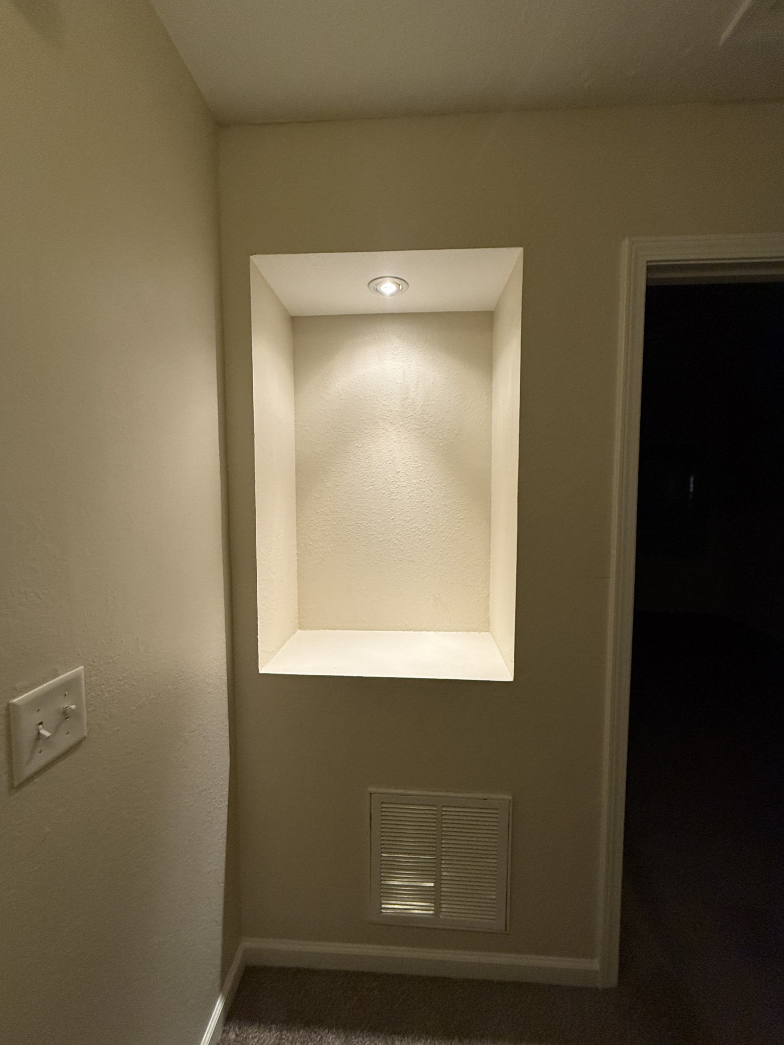 1040 Shaman Crossing Murfreesboro, TN 37128 - Photo 10 of 20 a view of a small space with a window