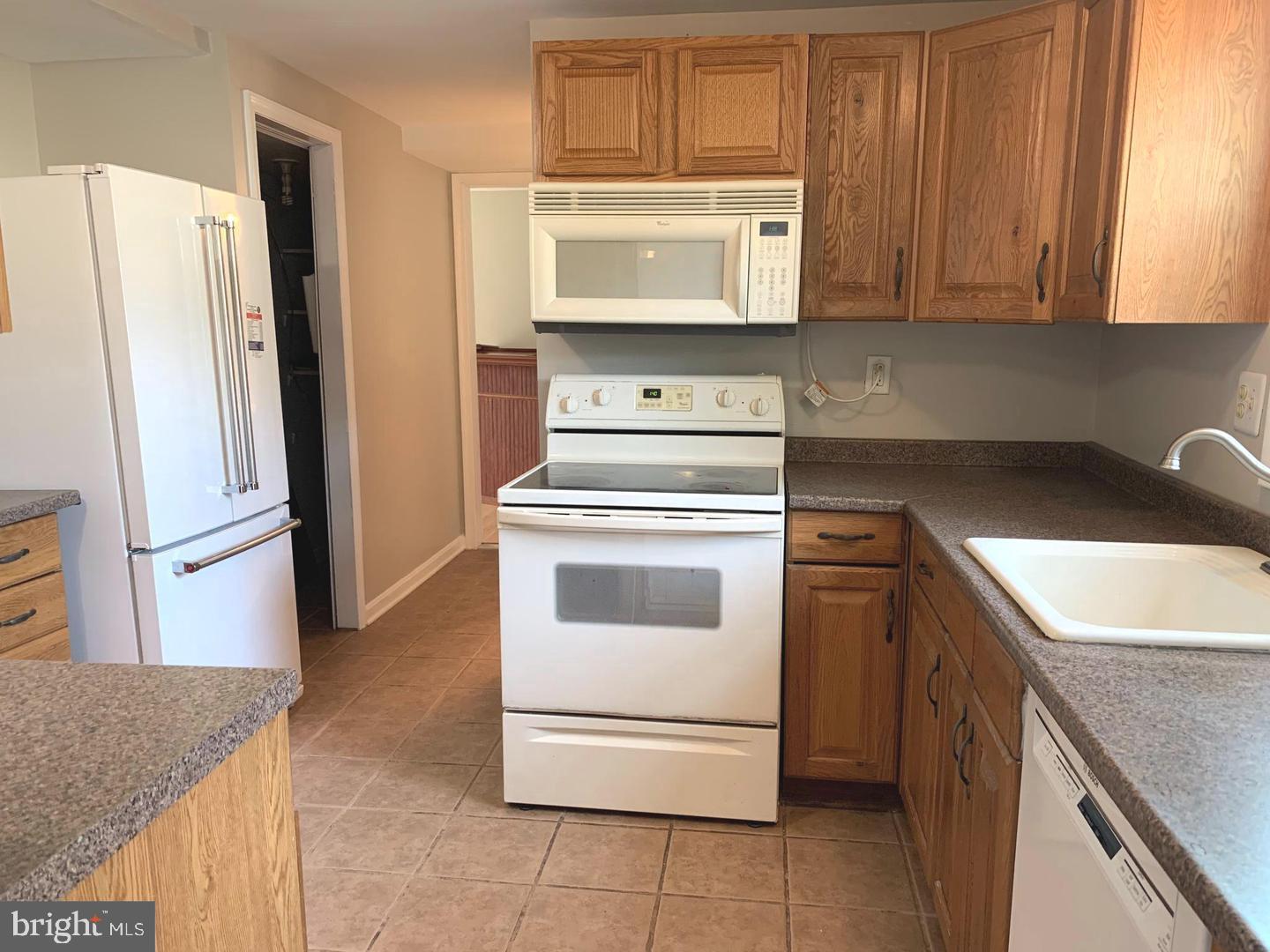 1303 Tenbrook Road Odenton, MD 21113 - Photo 8 of 26