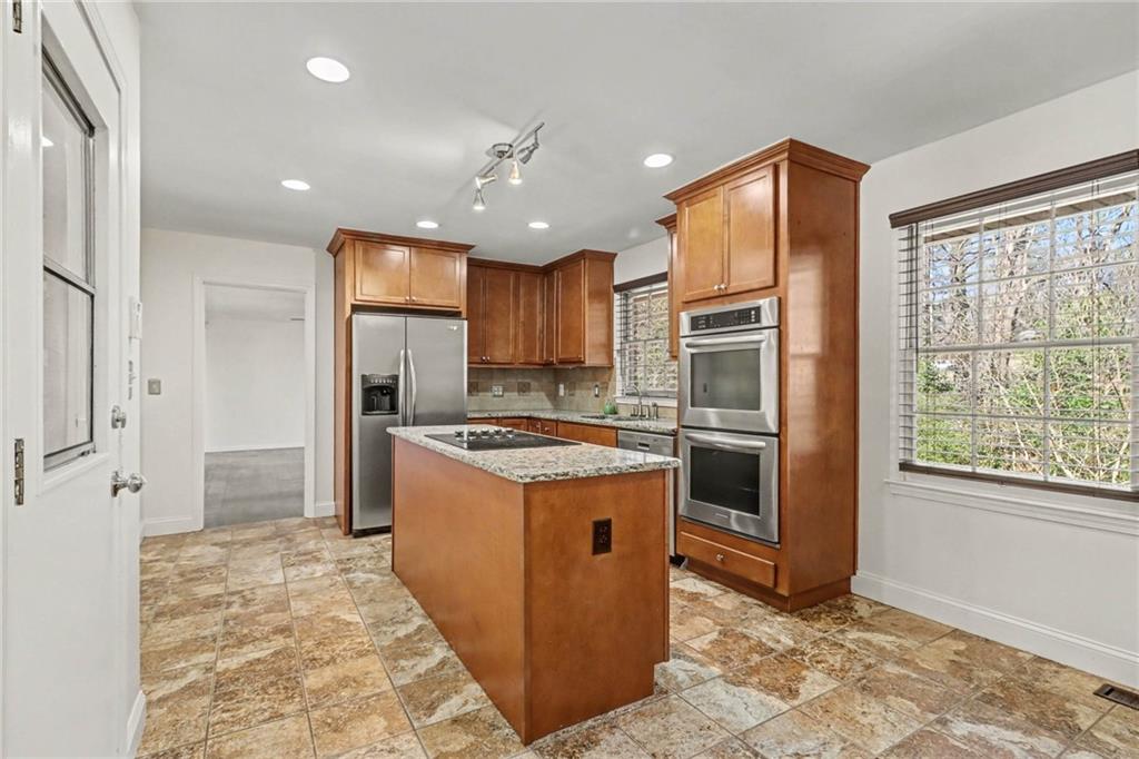 3656 Rainbow Drive Decatur, GA 30034 - Photo 12 of 34